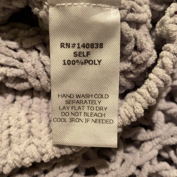 ~FATE By LFD~ Gray Boxy Short Sleeve Sweater - Picture 7 of 7